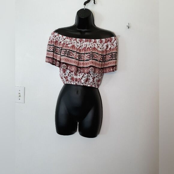 Bella Tweed layered off shoulder crop top - Picture 1 of 4